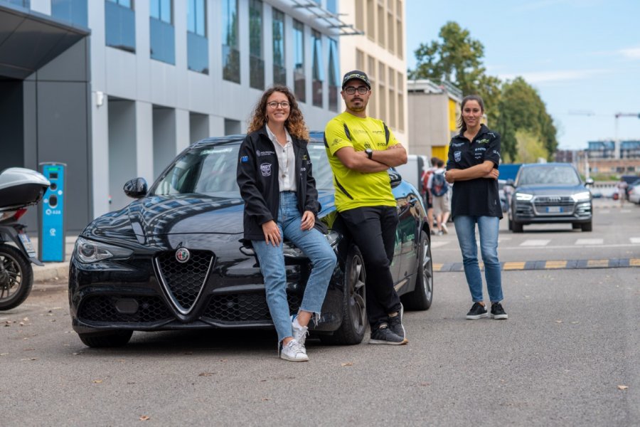 Alfa Romeo Giulia con sospensioni semi-attive.